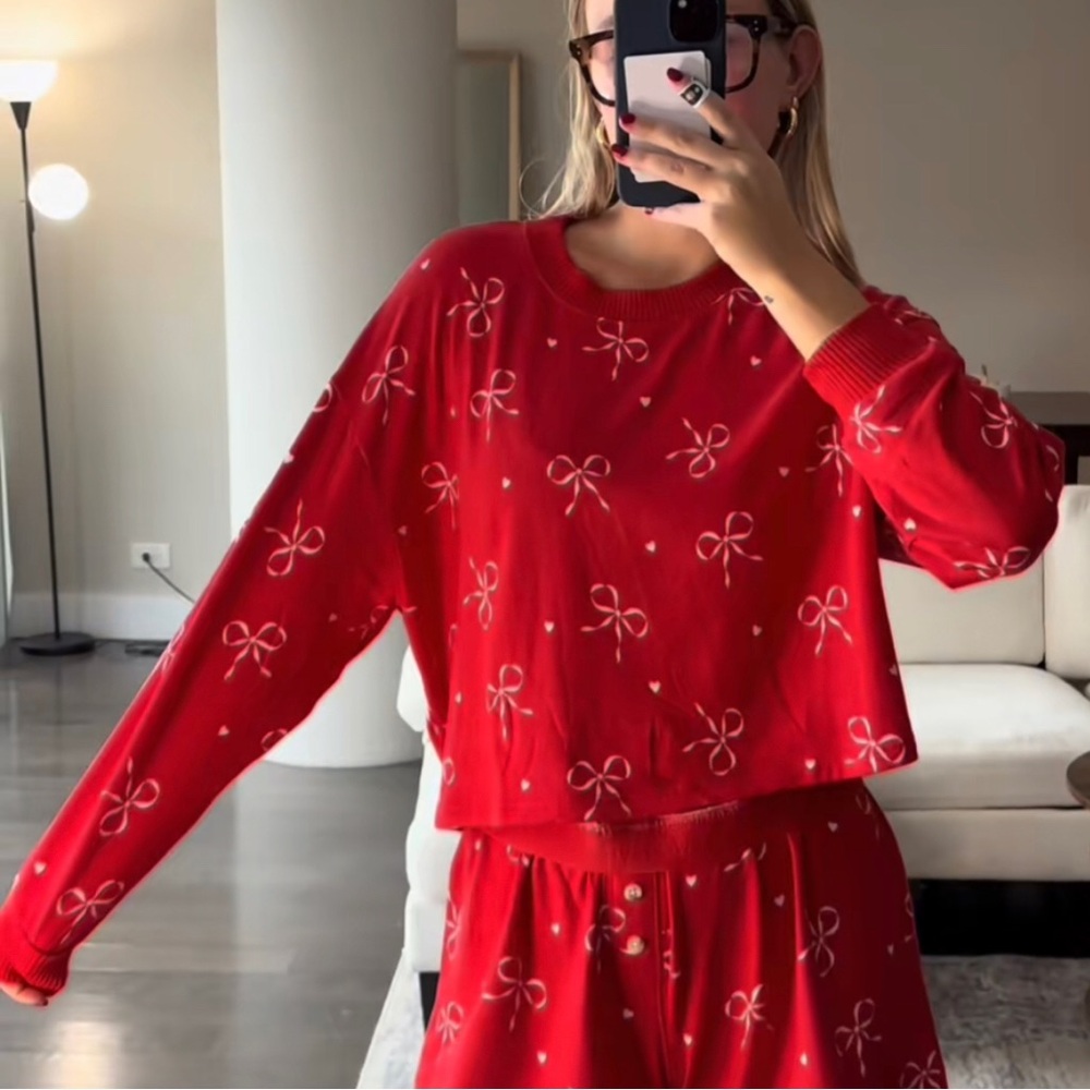 BRAND NEW American Eagle Luxe Plush Holiday Pajamas